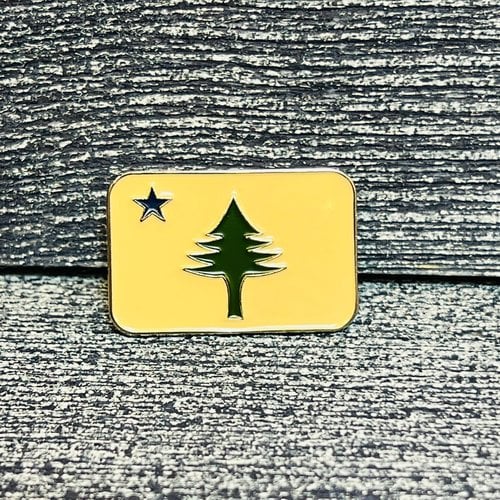 Impulse Items Old Maine Flag Pin