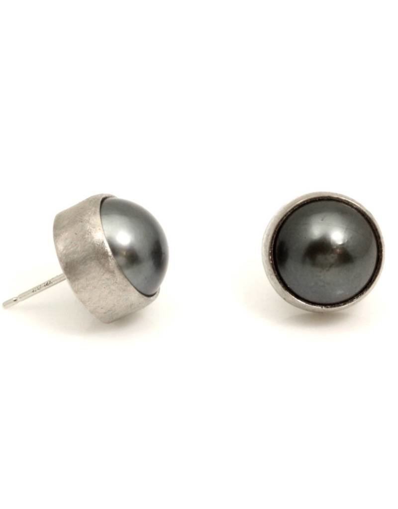 Black Tahitian Pearl Post Earrings in 18k Palladium White Gold