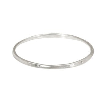 Oval Hammered Twist Bangle with (5) White Diamonds in Brushed Silver
