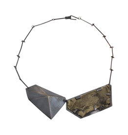 Geometric Mica Necklace in Oxidized Silver