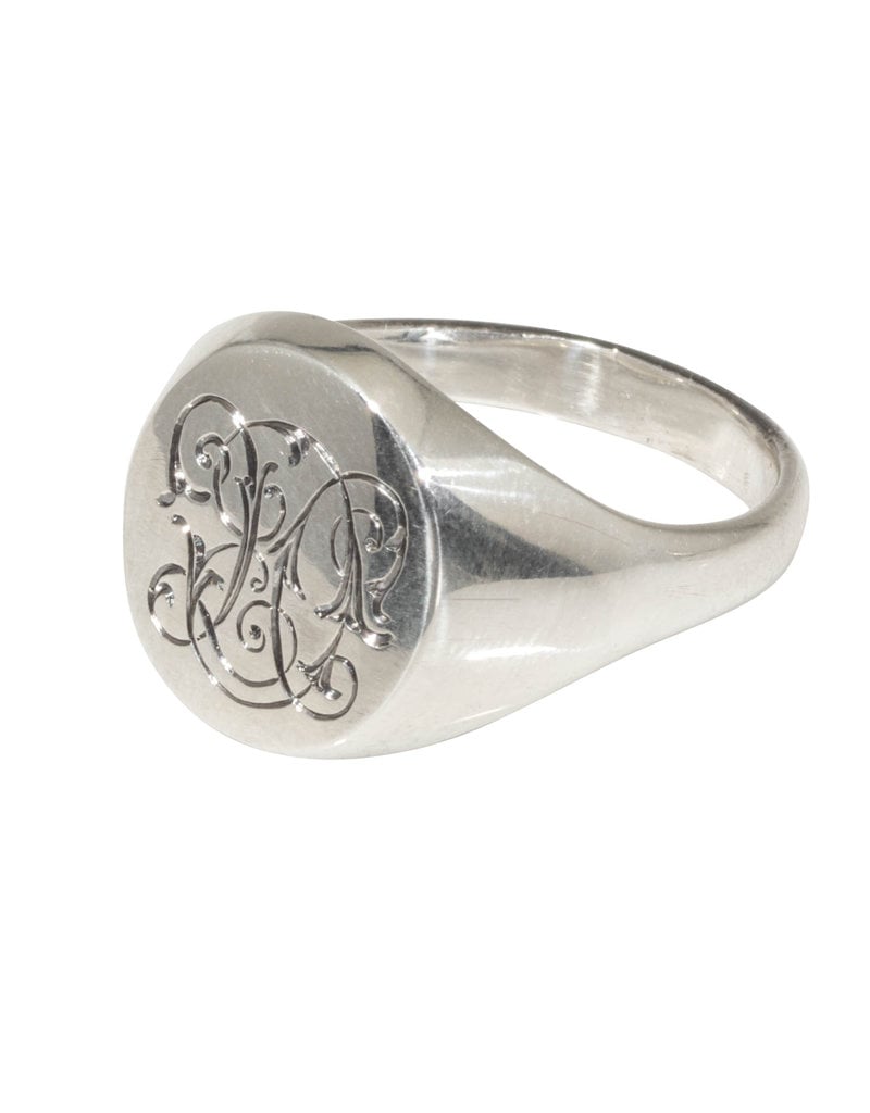 Signet ring monogram in silver