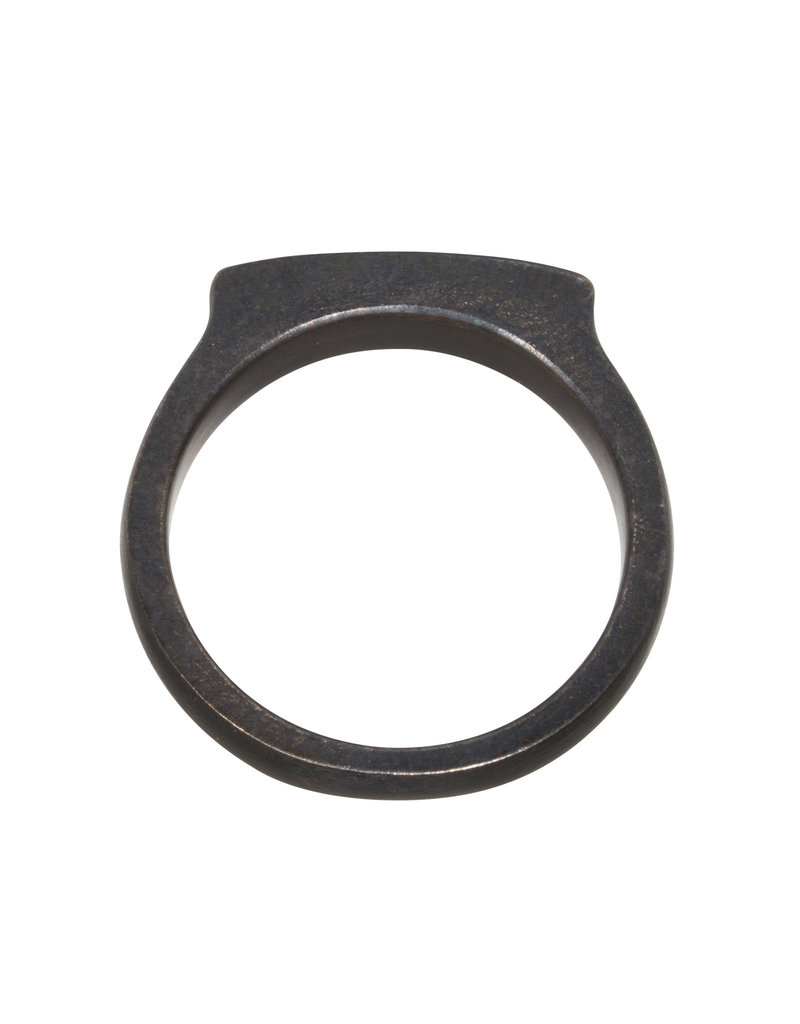 5mm Channel Ring in Oxidized Silver