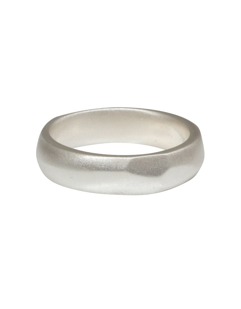 Vault Ring in Silver