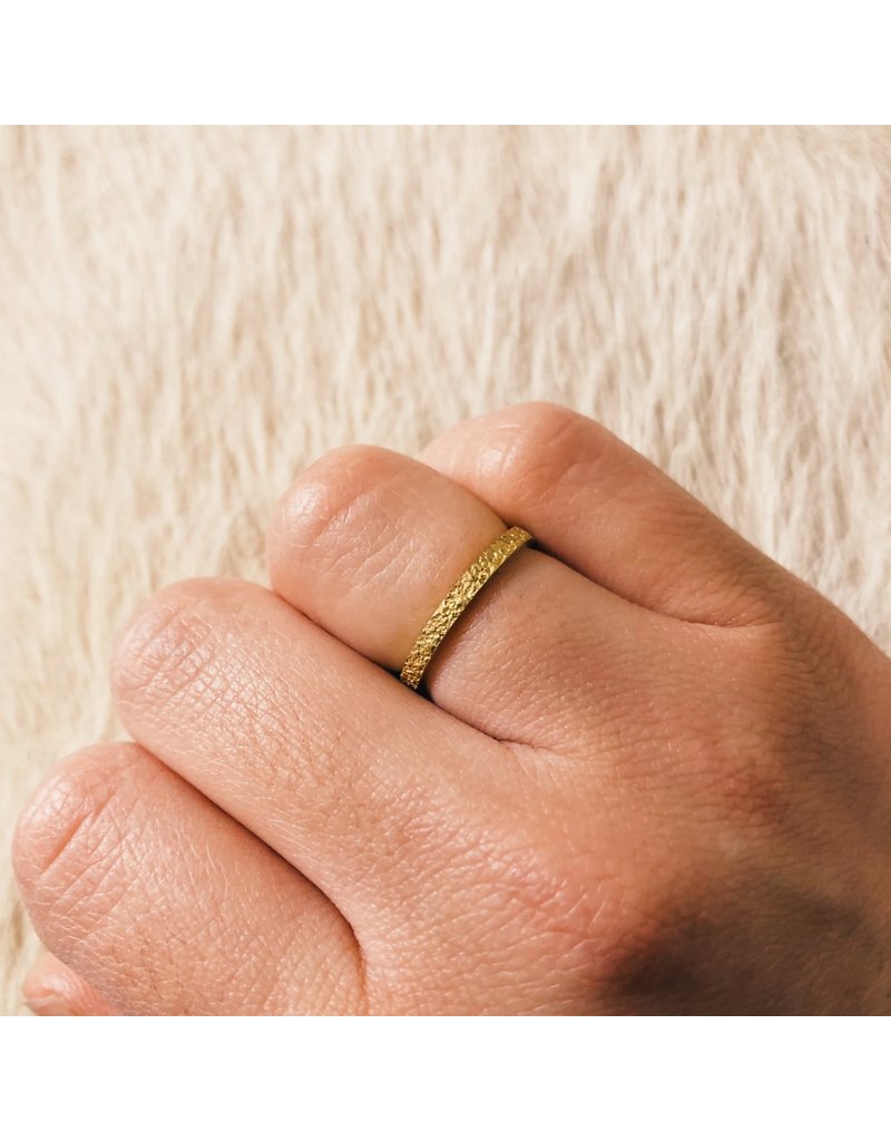 2mm Sand Band in 18k Yellow Gold