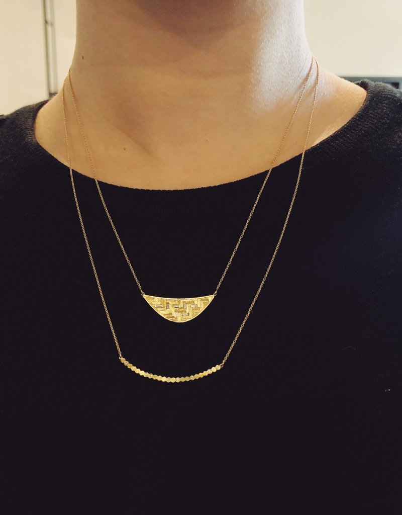 Parquet Crescent Necklace in 18k Yellow Gold with White Baguettes