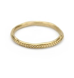 Single Beaded Band in 18k Yellow Gold