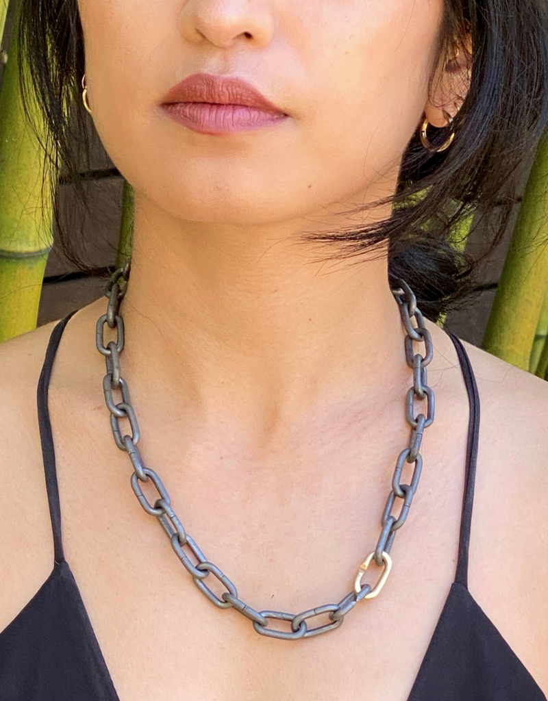 Heavy Chain Necklace in Grey Steel and 18k Yellow Gold