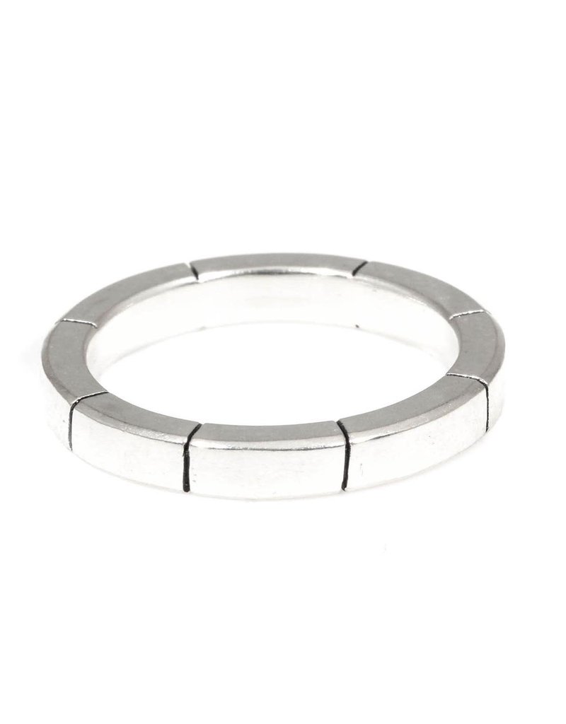 Trevi Pendro Beam Ring in Silver