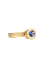 Marian Maurer City Ring with Blue Sapphire in 18k Yellow Gold
