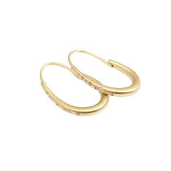 Small Oval Katachi Hoop Earrings with White Diamonds in 18k Yellow Gold