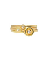 Stacking Circle Ring in 18k Yellow Gold with White Diamond