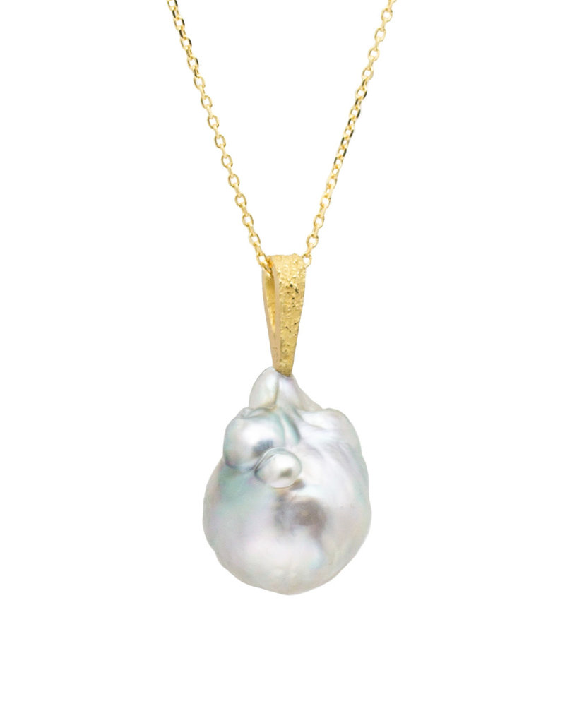 Tahitian Baroque Pearl Pendant with Sand-Textured 18k Yellow Gold