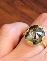 Salt and Pepper Rose Cut Diamond Ring in 18k Yellow Gold