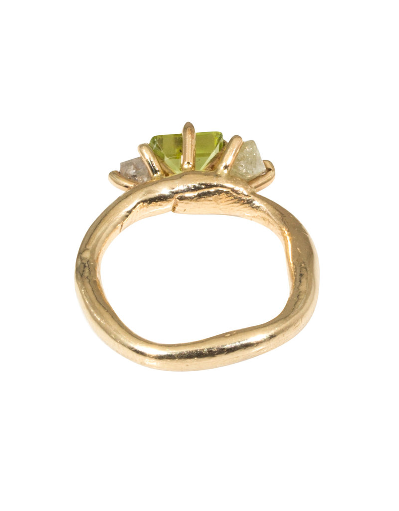 Fleur Ring with Peridot and Diamonds in 14k Yellow Gold