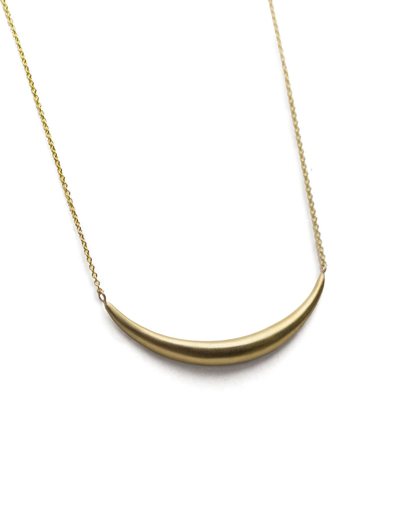 Olivia Shih Medium Curve Necklace in 14k Yellow Gold