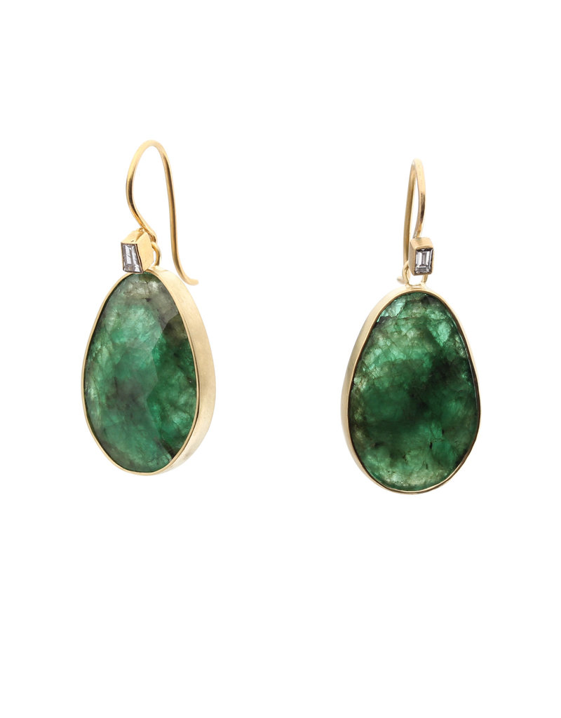 Emerald Teardrop Earrings in 18k Yellow Gold with Diamond Baguettes