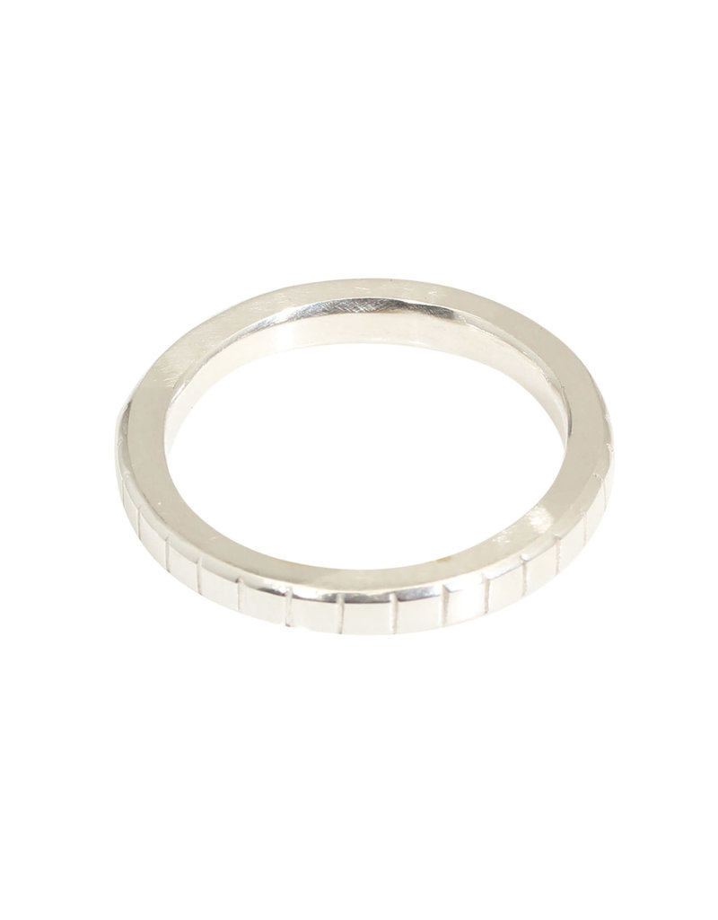 Trevi Pendro Shiny Sunrise Ring in Silver