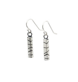 Trevi Pendro Small Redwood Bar Dangle Earrings in Silver