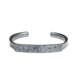 Virgo Constellation Topo Cuff in Oxidized Silver with Black Diamonds