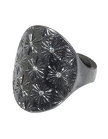 Shibori Ring with 5 White Diamonds in Oxidized Silver