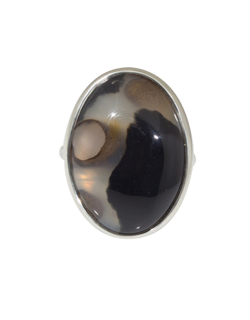 Oval Montana Agate Ring in Silver