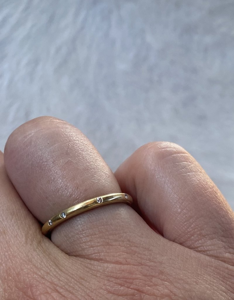 2.25 mm Modeled Band in 18k Yellow Gold with White Diamonds