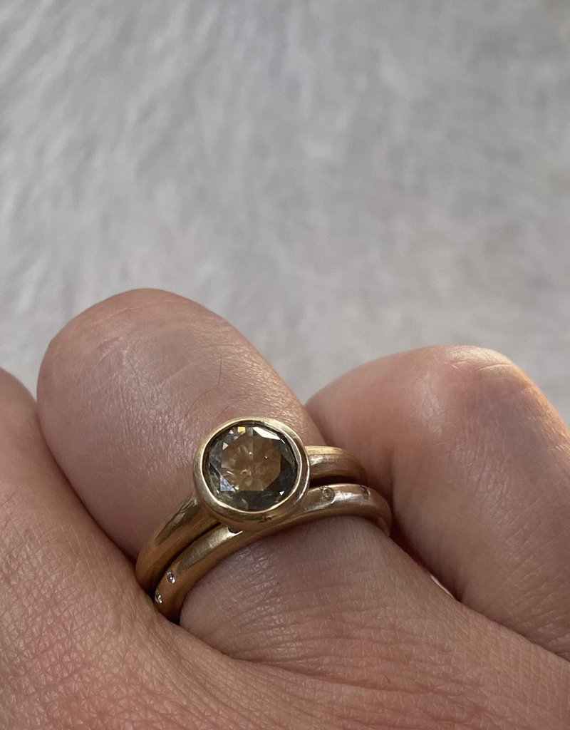 Round Brilliant Salt and Pepper Diamond Ring in Raised 14k Gold Setting