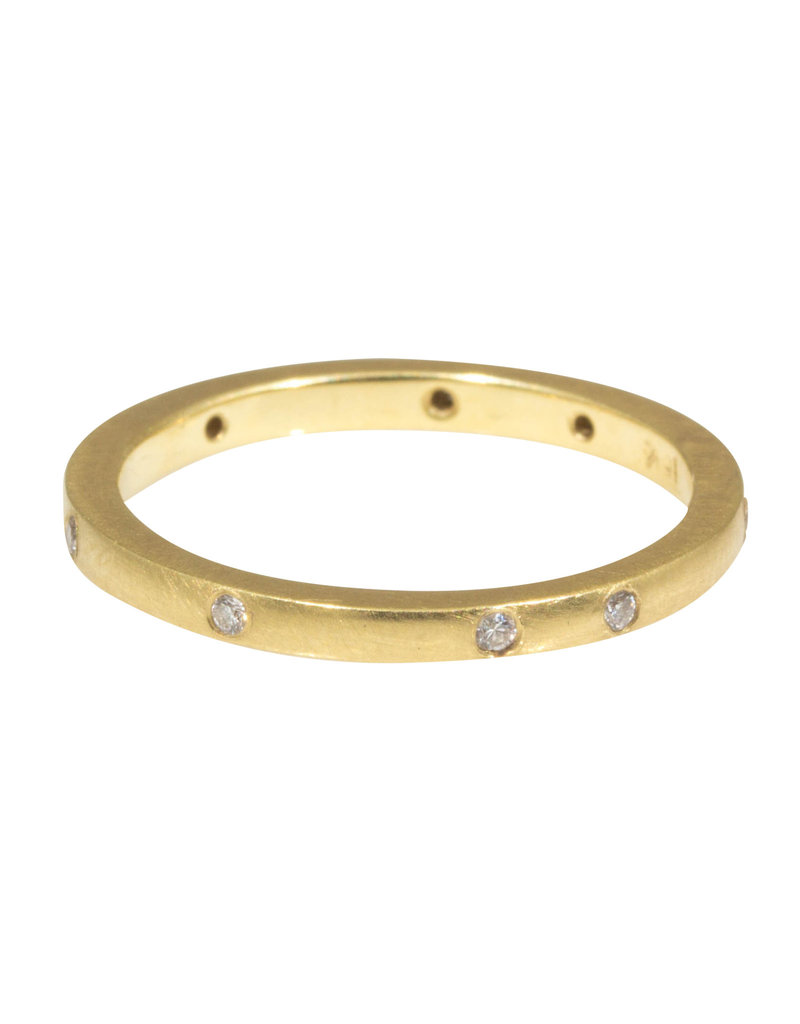 Architectural Band with 8 Random White Diamonds in 18k Yellow Gold