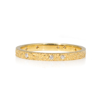 2mm Sand Band with White Diamonds in 18k Yellow Gold