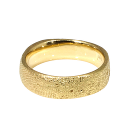 5.5mm Silk Band in 18k Yellow Gold