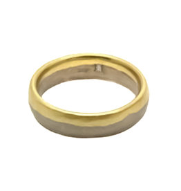 5.75mm Dipped Modeled Band in 18k Palladium White and Yellow Gold