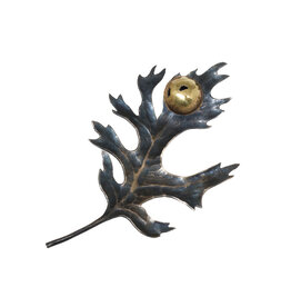 Small Red Oak Leaf with Gall Brooch in Oxidized Silver, Bimetal & 18k Gold