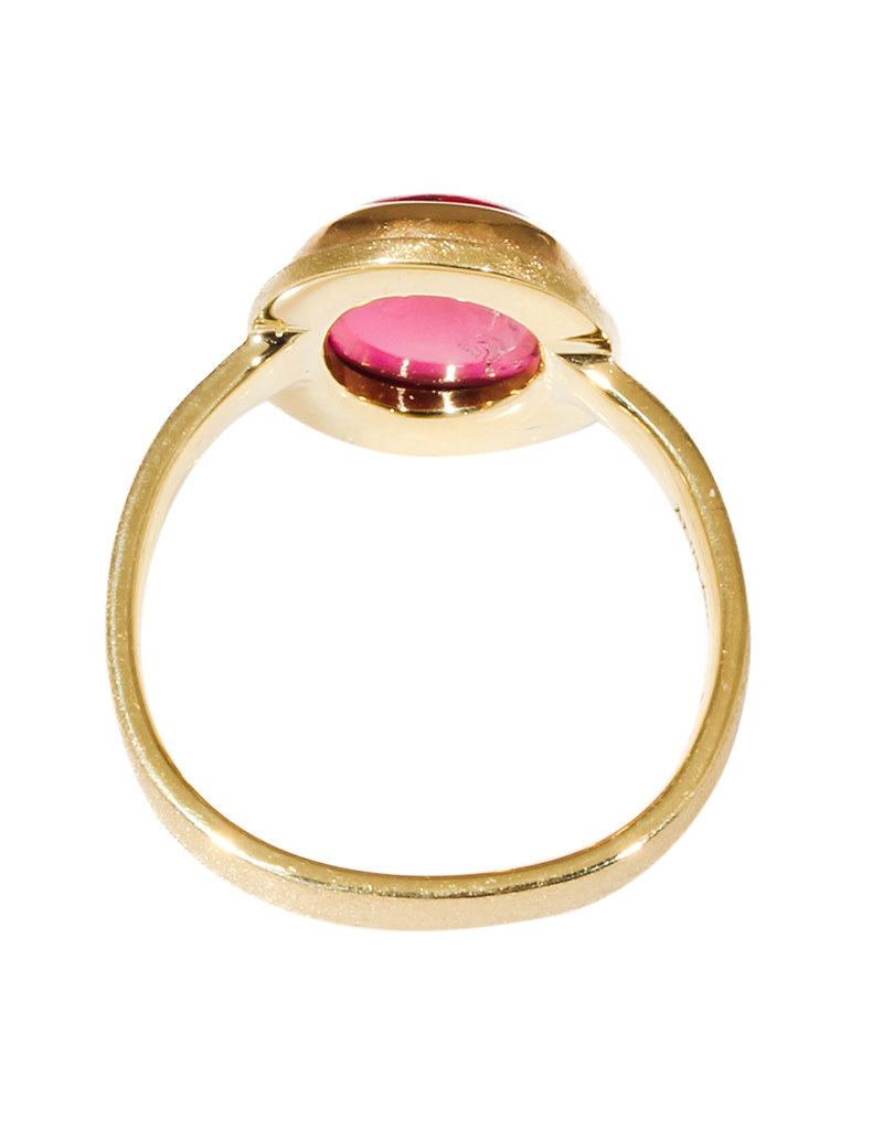 Big Sur Goldsmiths Oval Magenta Tourmaline Cabochon Ring in 18k Gold with 22k Gold Bezel