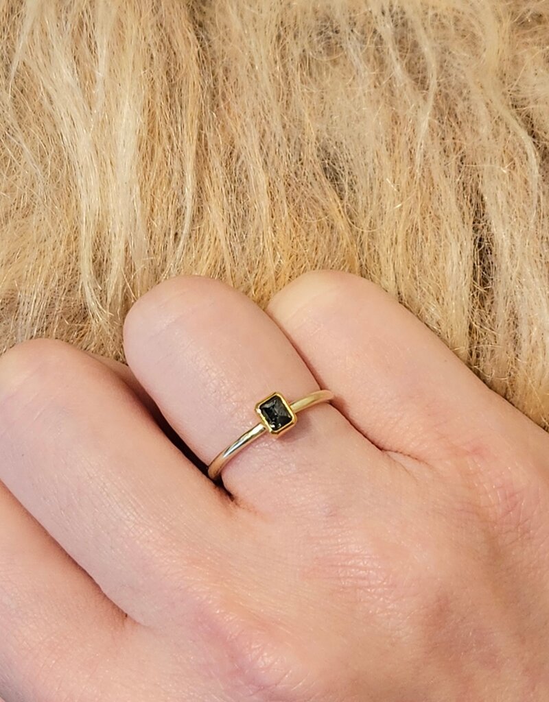 Sam Woehrmann Rectangular Grey Diamond Ring in Yellow & Green Gold