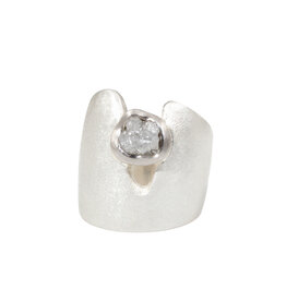Textured Cuba Ring in Silver with Rough Grey Diamond in 18k Palladium White Gold