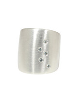Flat Cuba Ring in Silver with 5 Grey Sapphires
