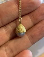 Grey Pearl Cap Pendant in Sand-Textured 18k Yellow Gold