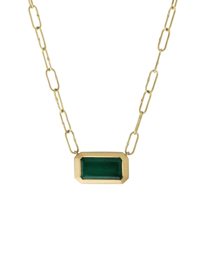 Emerald Pendant in 18k Gold with Handmade Chain