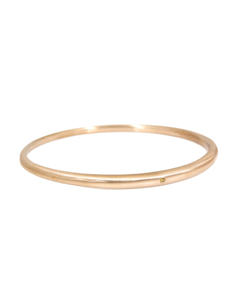 Tapered Bangle with 1.8mm Cognac Diamond