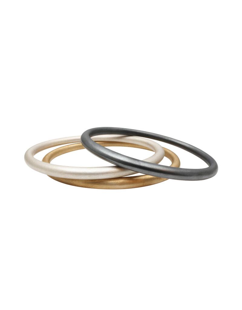 Tapered Oval Bangle in Golden Bronze