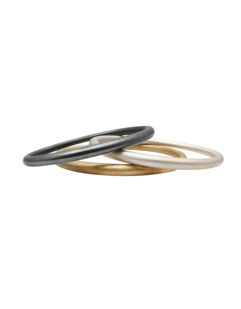 Tapered Oval Bangle in Golden Bronze