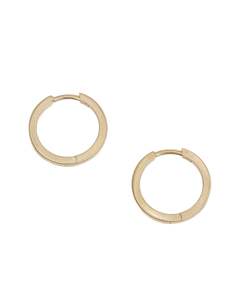 Hinged Hoop Earrings in 14k Gold - 15mm