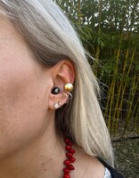 Tsuki Ear Cuff with Pearls in Silver