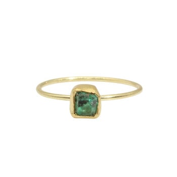 Emerald Crystal Ring in 18k Gold