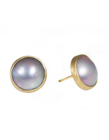 Light Mabe Round Pearl Post Earrings in 18k Yellow Gold