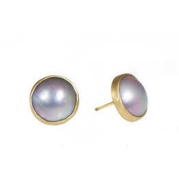 Light Mabe Round Pearl Post Earrings in 18k Yellow Gold