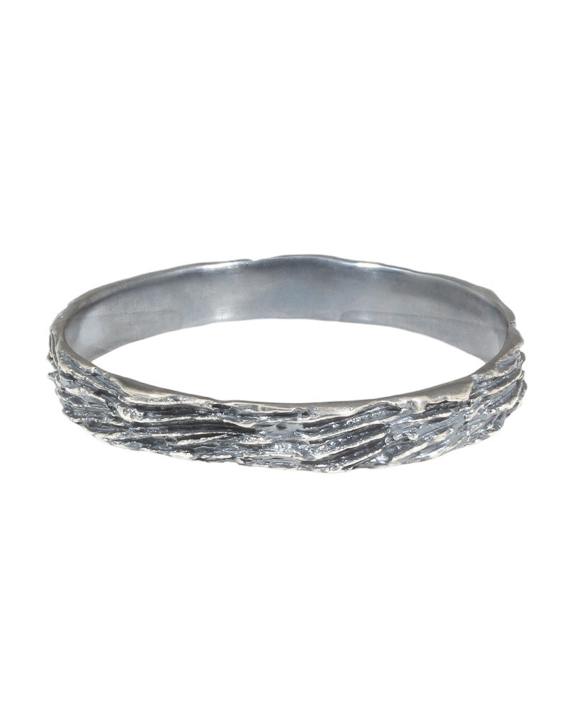 Kinoko Oval Bangle Bracelet in Oxidized Silver