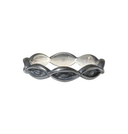 Alice Son Lovers Eyes Eternity Band in Oxidized Silver