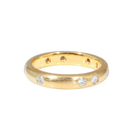 Half Round Band in 22k Gold with 9 White Diamonds