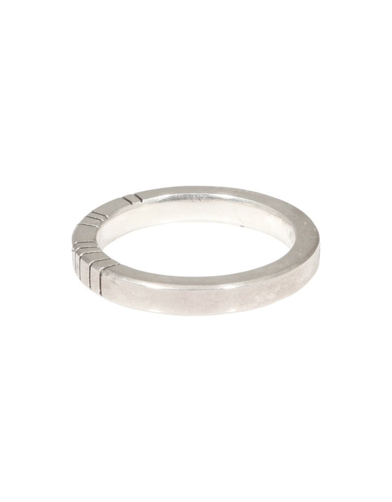 Trevi Pendro Moonlight Ring 2 in Silver